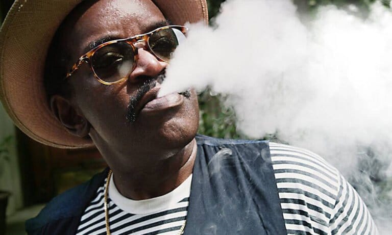 Film Review: ‘Grass Is Greener’ Documentary Nails It - MEDCAN24