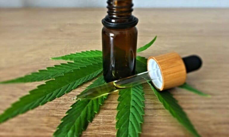 CBD pomogło złagodzić przewlekły ból u ponad 98% pacjentów, jak wynika z nowo opublikowanego badania - MEDCAN24
