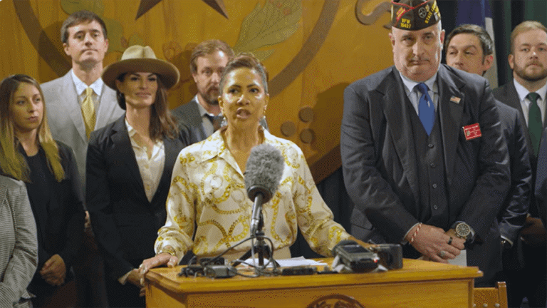 Texas Hemp Advocates Deliver 118,000+ Signatures to Governor to Stop SB 3